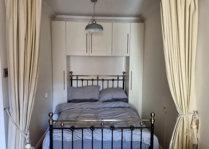 Love Lane Apartmet